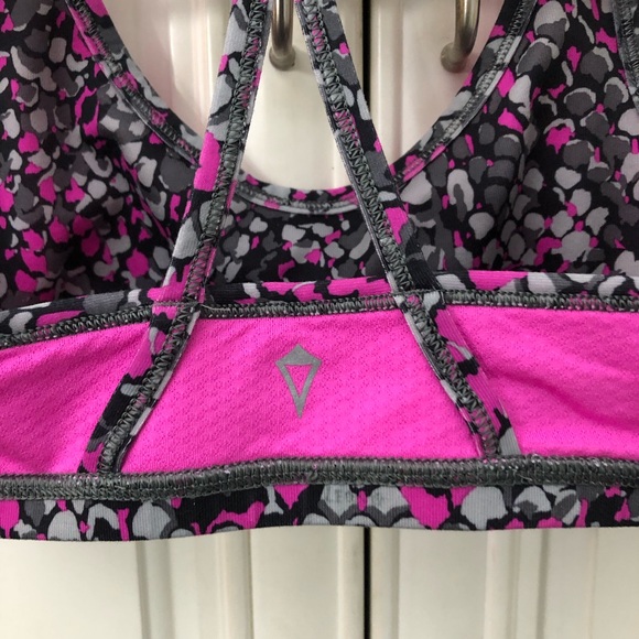 Ivivva by Lululemon girls reversible bra - Picture 11 of 12